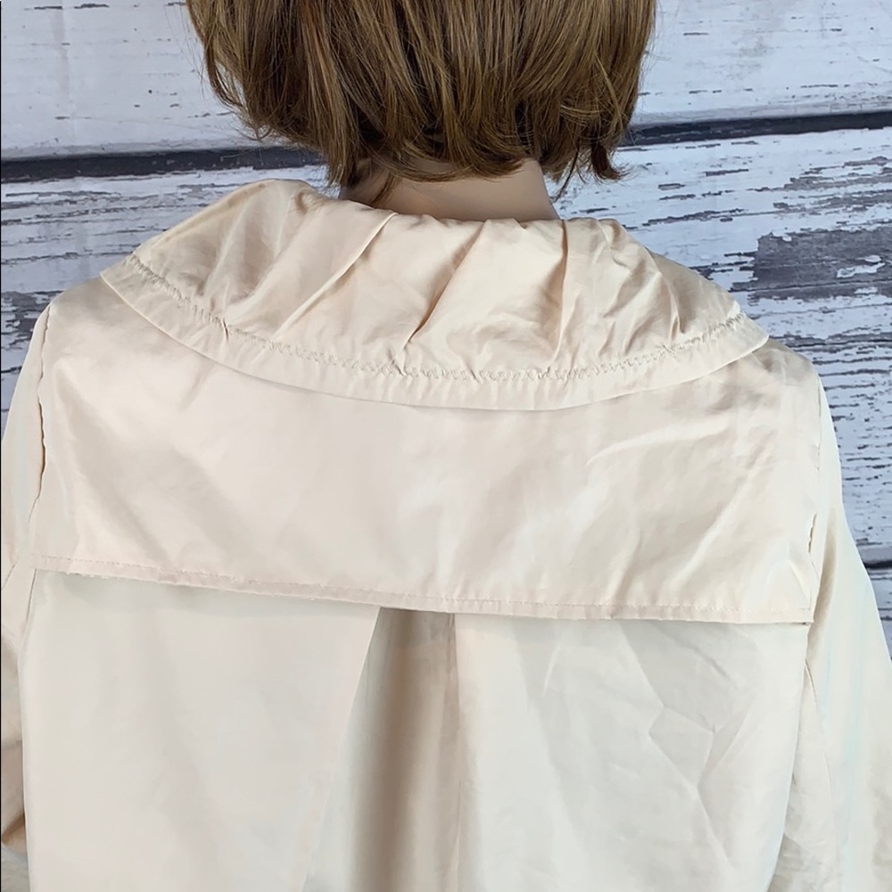 Luii Cropped Jacket With Oversized Buttons - Xl - image 6